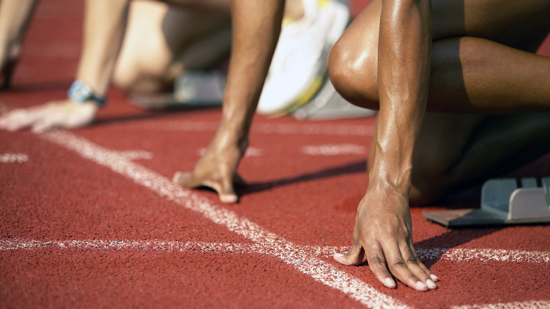 中国足球国家队训练营设立专业恢复饮食团队，国家足球队怎么训练